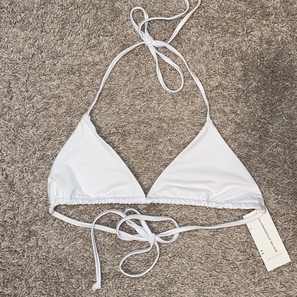 Londre Triangle String Bikini Top - Picture 2 of 5